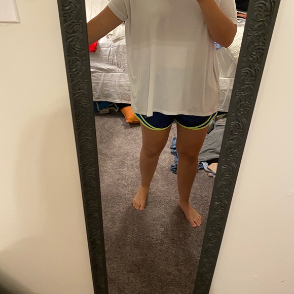 PIKO bamboo short sleeve top - Picture 3 of 3